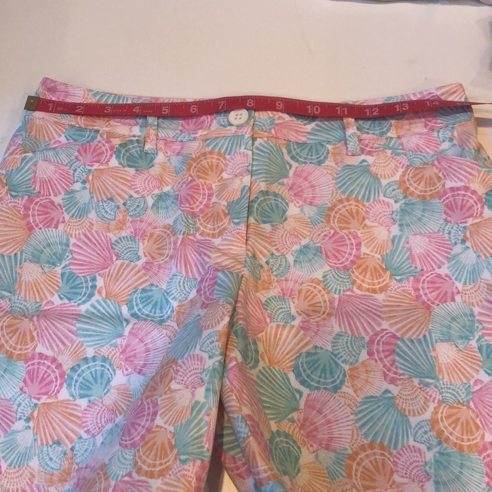 NEW Talbots Multicolor Pastel Seashells Print Twill Shorts Size 4 7” rise NWOT - Picture 4 of 11